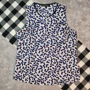 M | Willow & Thread | Polka-Dot Sleeveless V-Neck Blouse